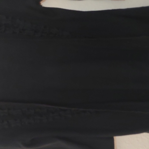 PRE OWNED BANANA REPUBLIC 3/4 SLEEVE CARDIGAN SIZE S COLOR BLACK HAS RUFFLE - Picture 5 of 10